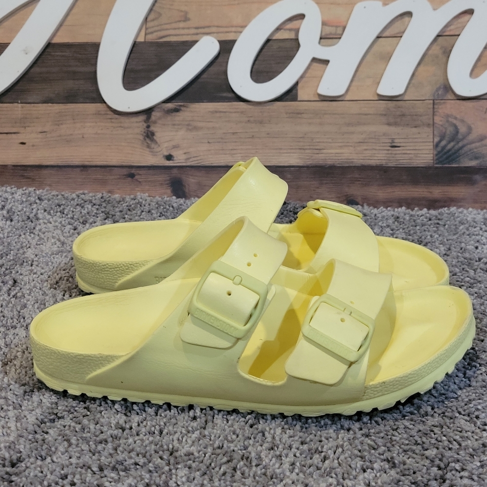 Birkenstock Arizona Essentials Popcorn Yellow Size 40=9.  Pre-owned Good Conditi
